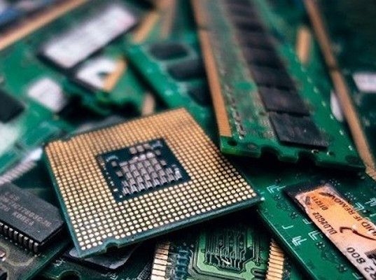 Минпромторг предварительно прорабатывает вопрос ограничения ввоза электронных компонентов Минпромторг предварительно прорабатывает вопрос ограничения ввоза электронных компонентов