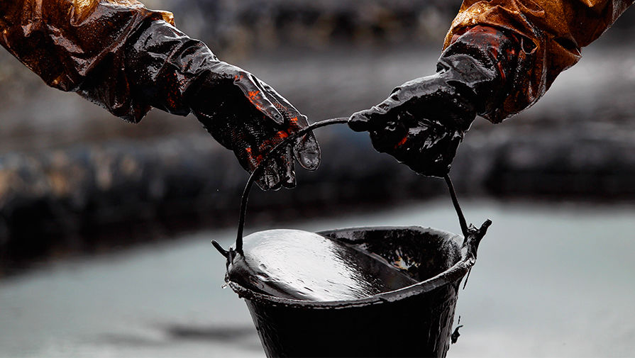 Нефть WTI подорожала на ожидании возобновления работы НПЗ в США Нефть WTI подорожала на ожидании возобновления работы НПЗ в США